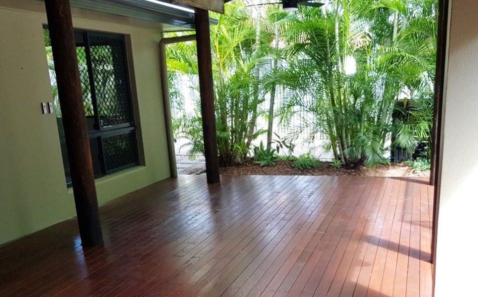 Beautiful Timber Deck — Wilkinson Homes Pty Ltd in Annandale, QLD
